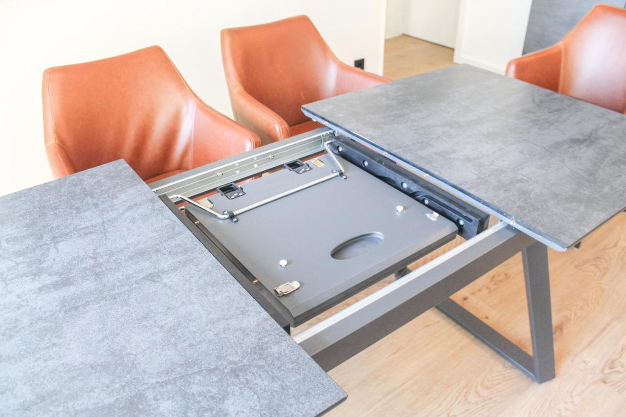 New York Apartment - Fuer Freunde & Familien, Stadtnah, Parkplatz, E-Ladestation, Gitterbox Fuer Fahrraeder, Fitnessstudio, Digitale Gaestemappe Mit Restaurant- Und Unternehmenstipps Koblenz  Kültér fotó