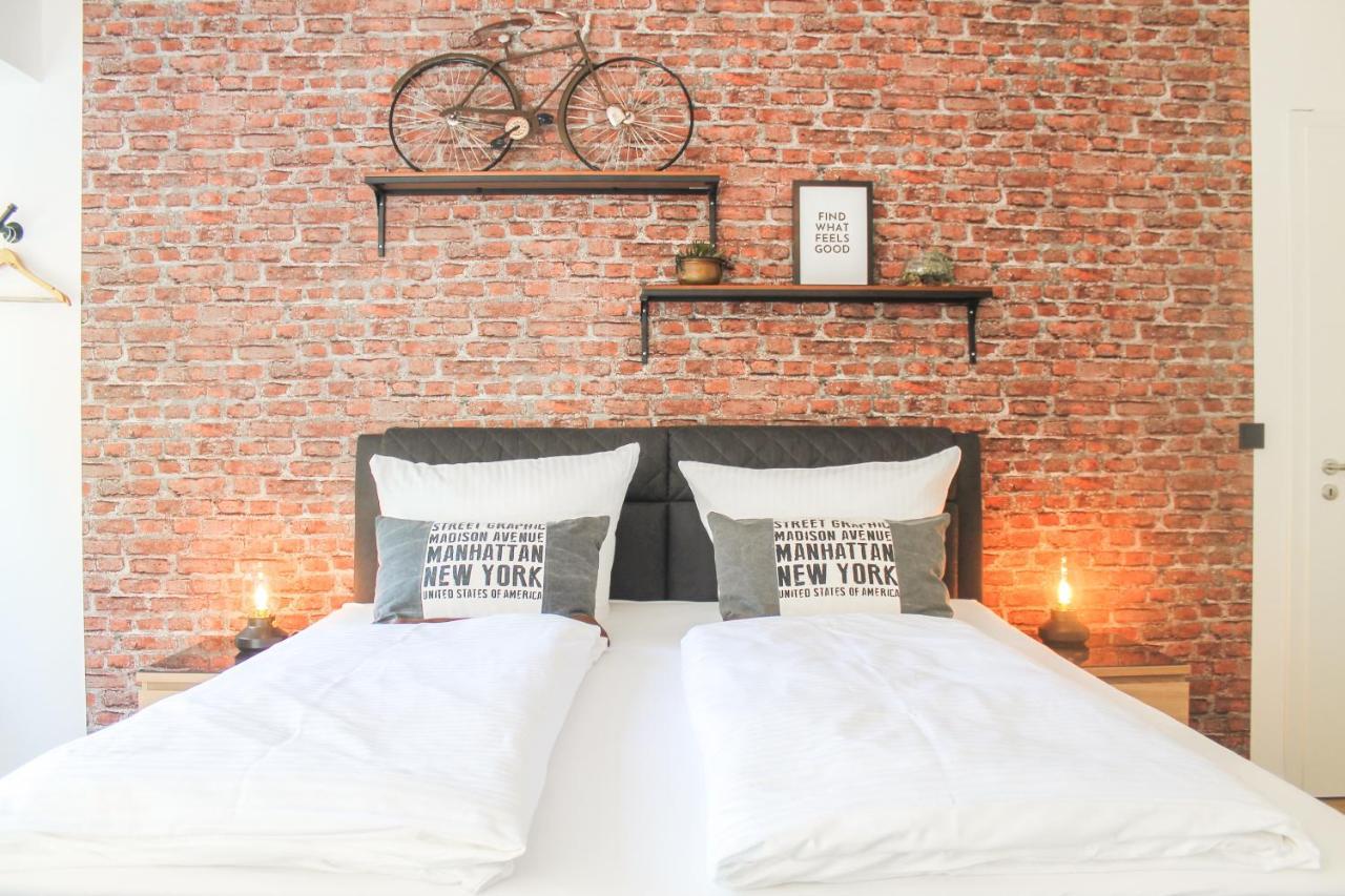 New York Apartment - Fuer Freunde & Familien, Stadtnah, Parkplatz, E-Ladestation, Gitterbox Fuer Fahrraeder, Fitnessstudio, Digitale Gaestemappe Mit Restaurant- Und Unternehmenstipps Koblenz  Kültér fotó