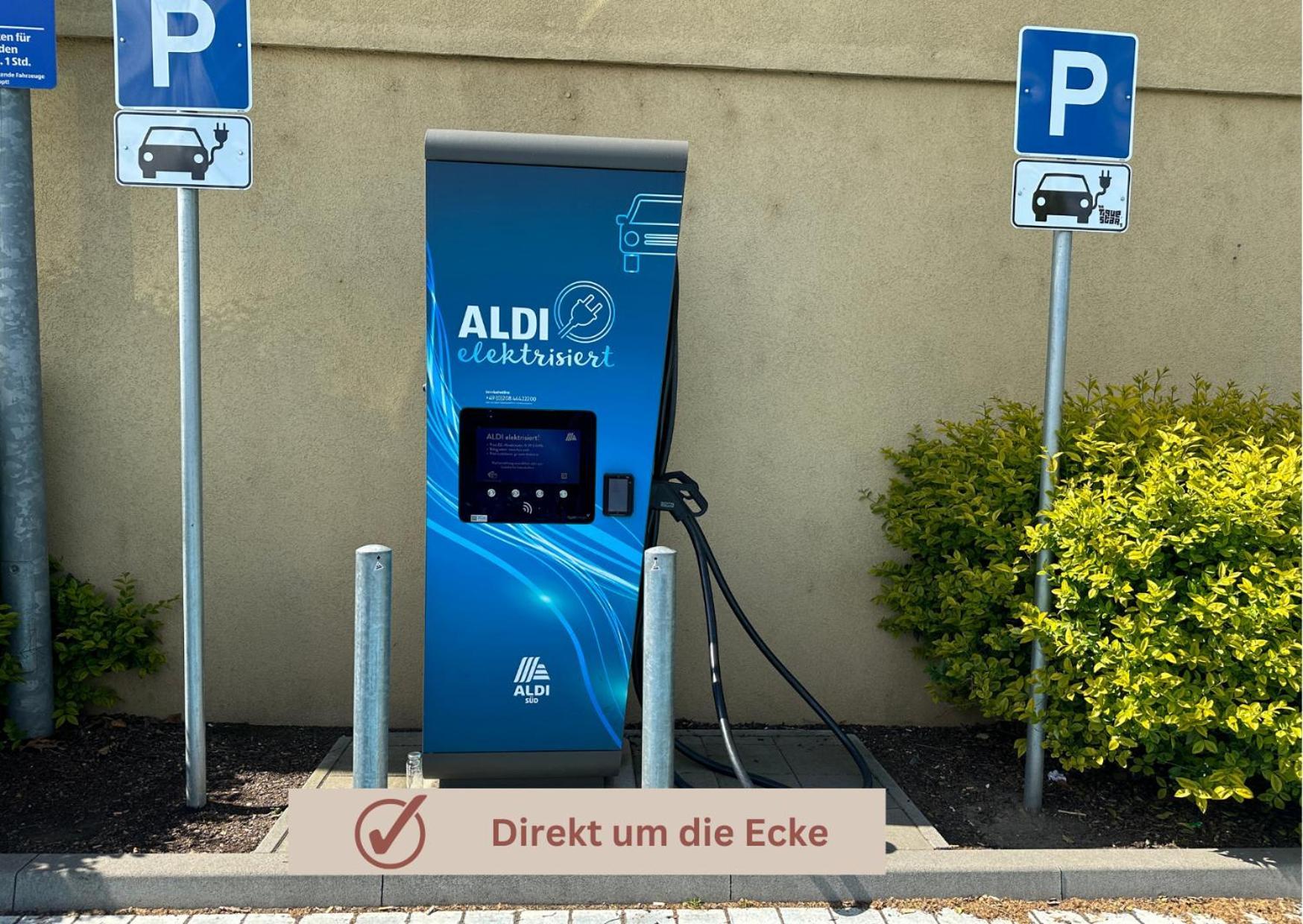 New York Apartment - Fuer Freunde & Familien, Stadtnah, Parkplatz, E-Ladestation, Gitterbox Fuer Fahrraeder, Fitnessstudio, Digitale Gaestemappe Mit Restaurant- Und Unternehmenstipps Koblenz  Kültér fotó